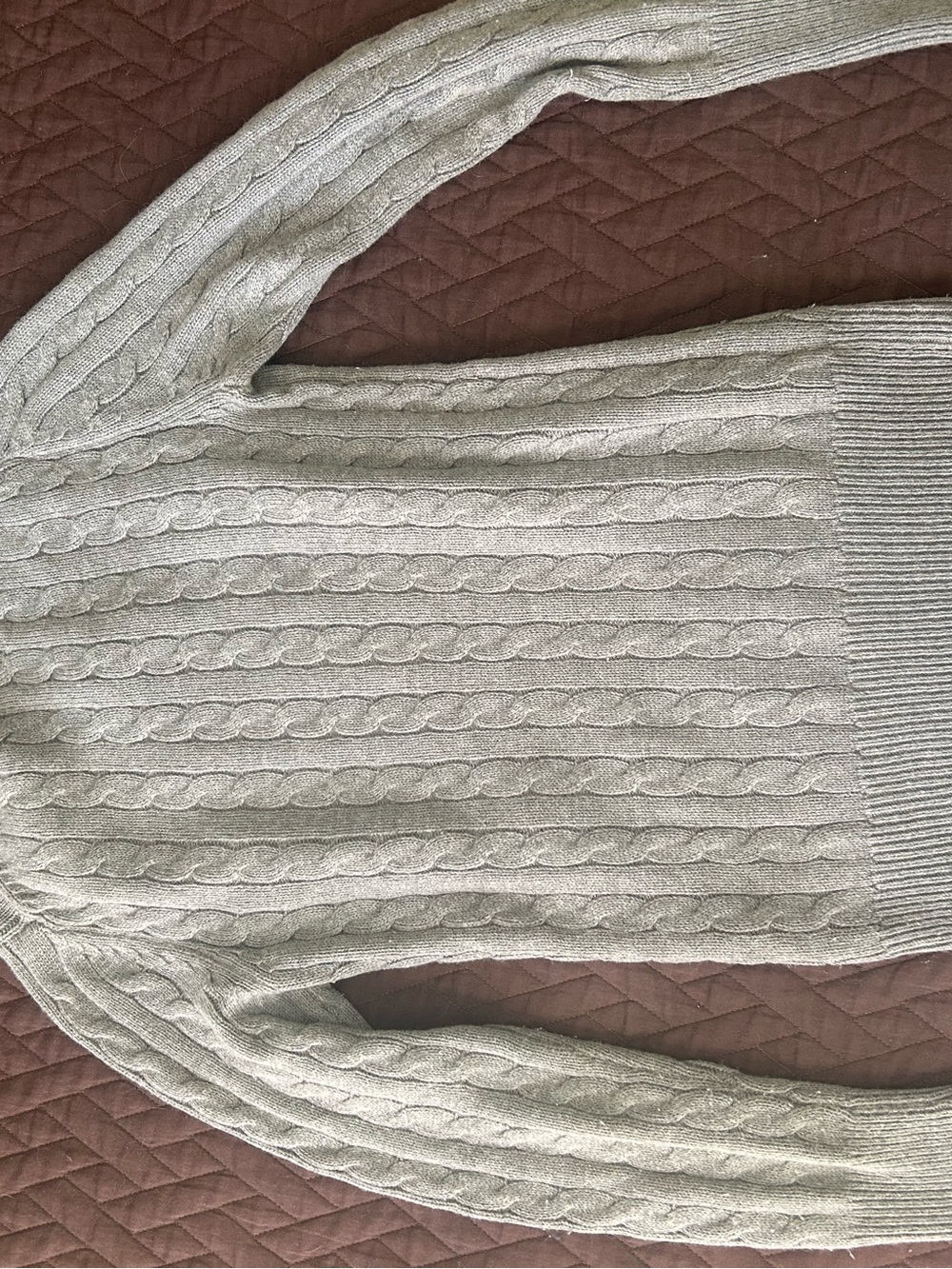 Bundle of Ralph Lauren Cable-Knit sweaters and polo v-necks - Picture 8 of 10